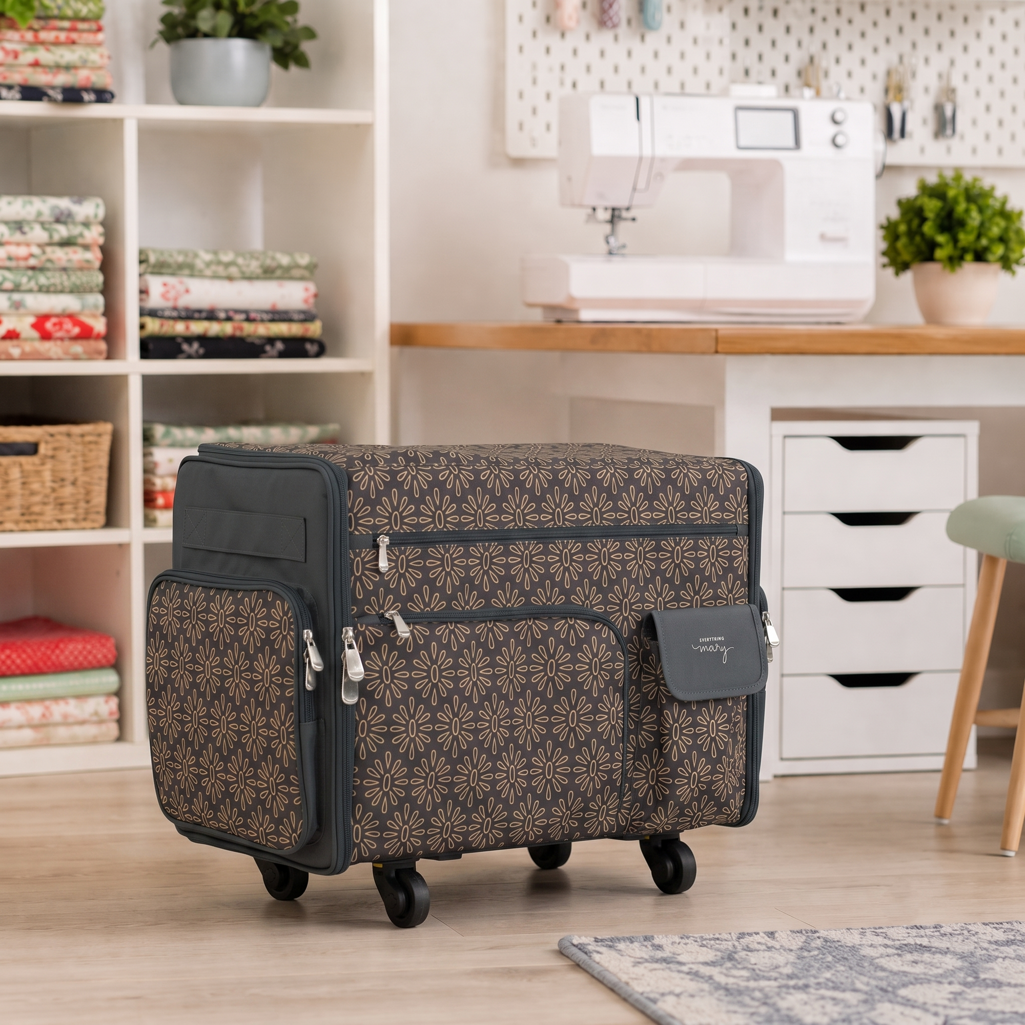 Everything Mary XL Rolling Sewing Machine Case with Wheels in Grey Geometric – Sewing Machine Tote Bag for Travel, Classes & Quilting